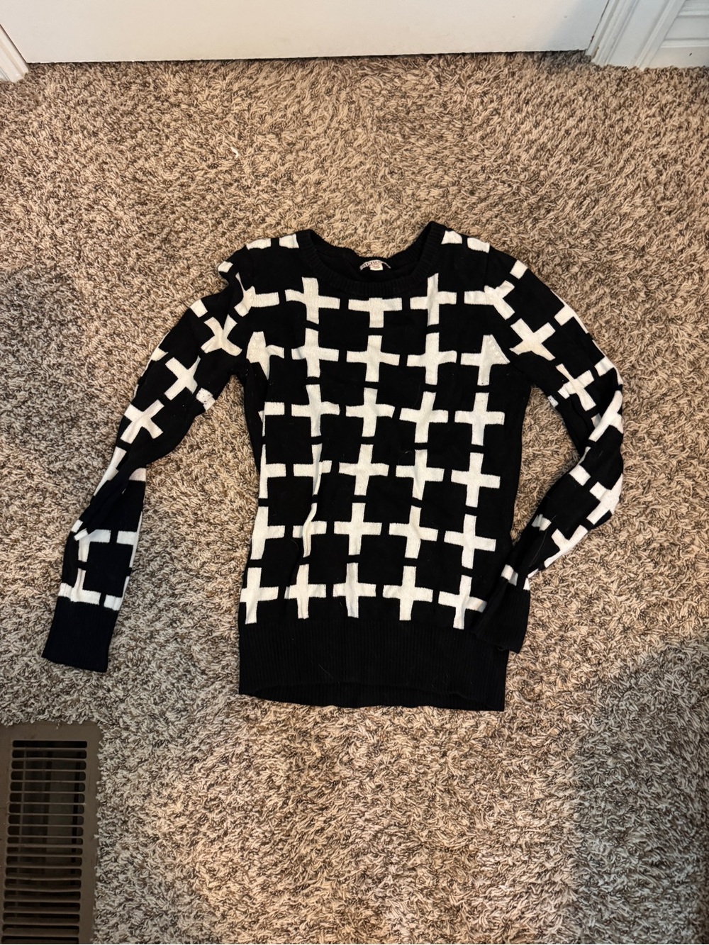Merona Black and White Cross-Pattern Crew Neck Sweater